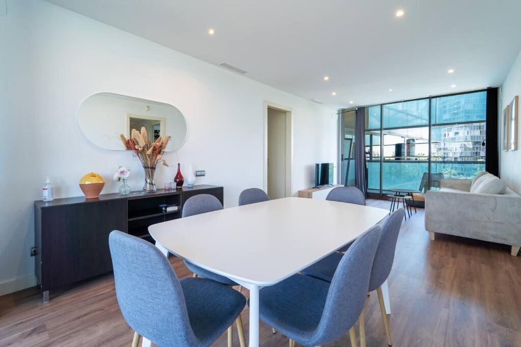 Unique Rentals-Seafront Luxe Suites برشلونة المظهر الخارجي الصورة