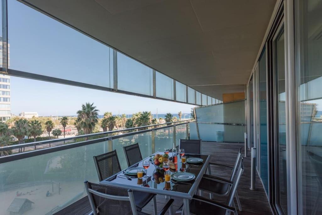 Unique Rentals-Seafront Luxe Suites برشلونة المظهر الخارجي الصورة